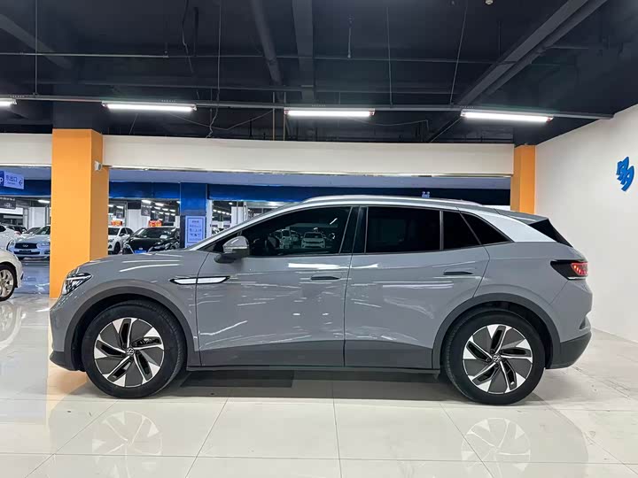 Фото 9 - Volkswagen ID.4 Crozz