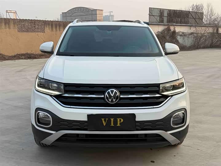 Фото 2 - Volkswagen Tacqua