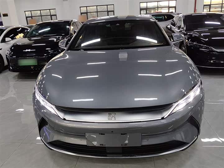 Фото 3 - BYD Han