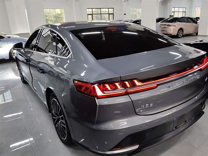 Фото 5 - BYD Han