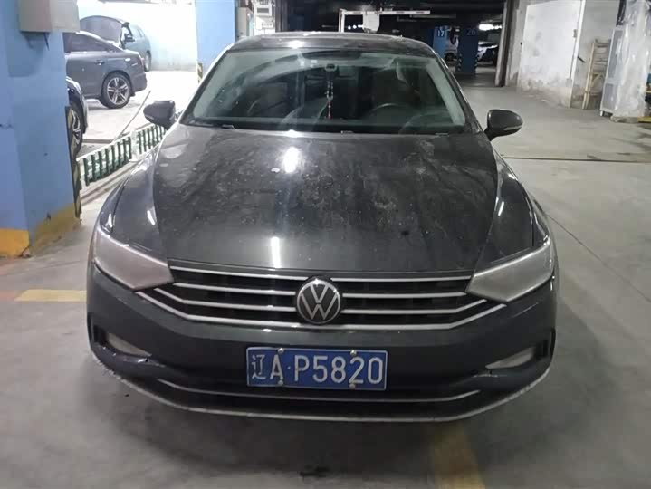 Фото 2 - Volkswagen Magotan