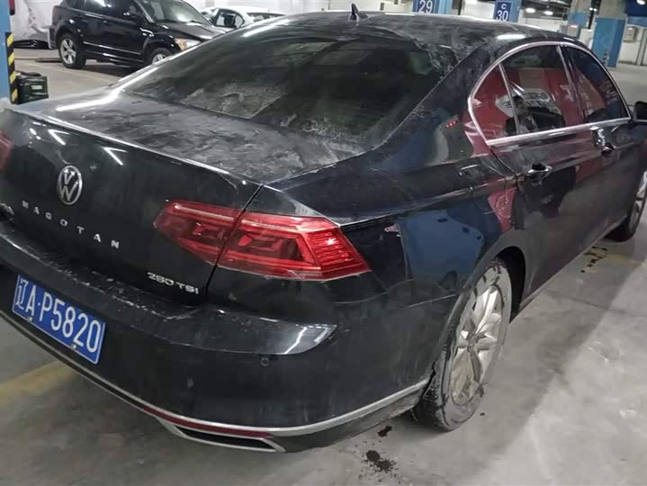 Фото 3 - Volkswagen Magotan