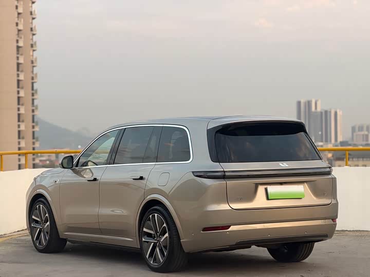 Фото 6 - LiXiang L9