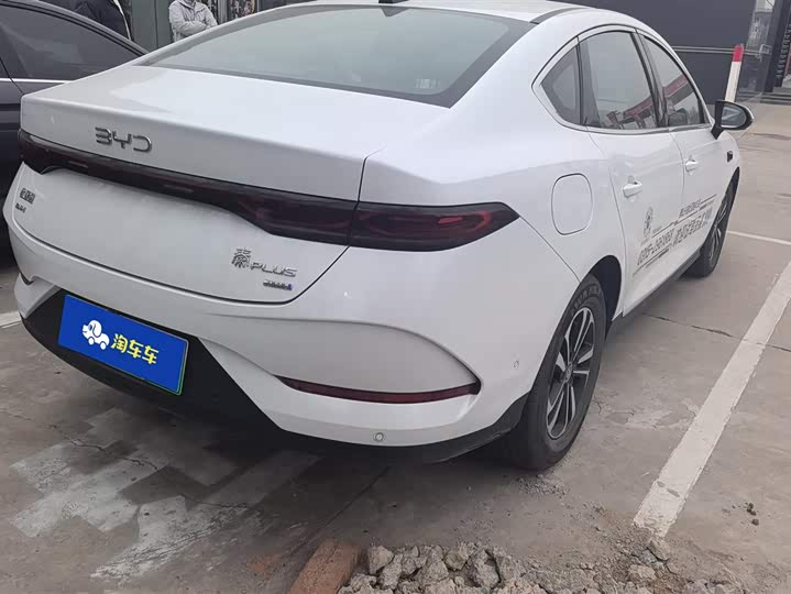 Фото 3 - BYD Qin Plus