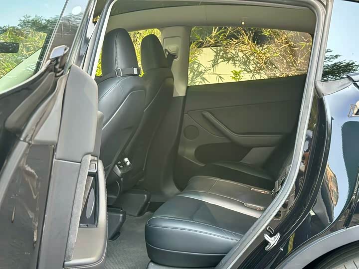 Фото 7 - Tesla Model Y