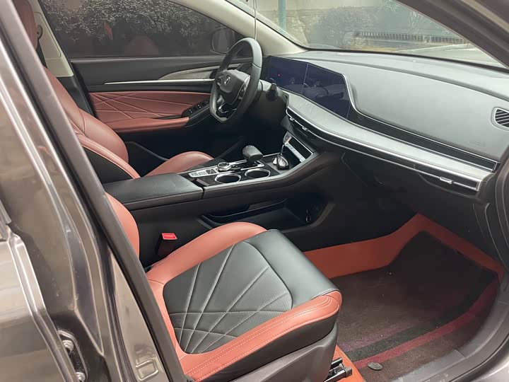 Фото 5 - Changan Eado Plus