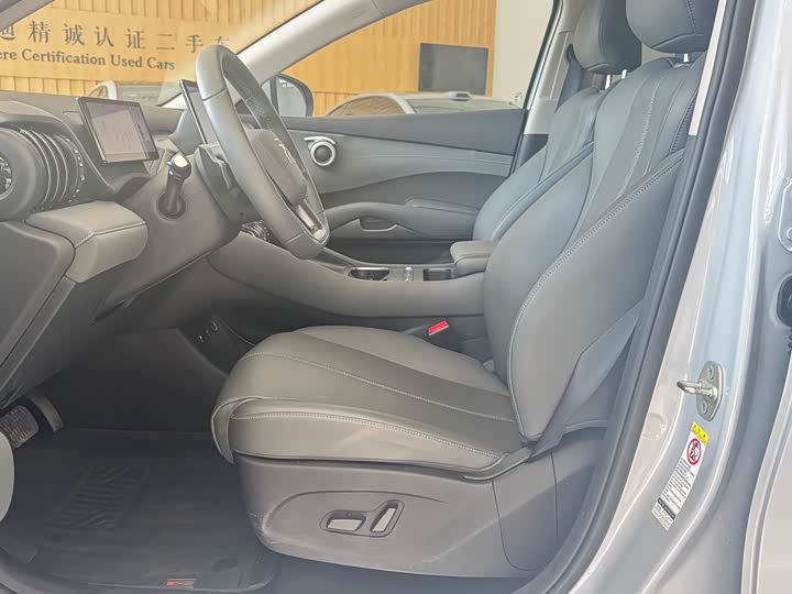 Фото 8 - BYD Yuan Plus