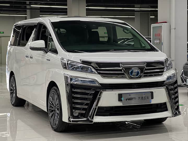 Фото 3 - Toyota Vellfire