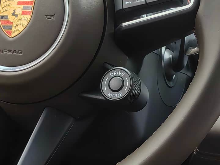 Фото 7 - Porsche Panamera