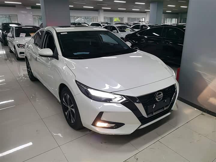 Фото 4 - Nissan Sylphy