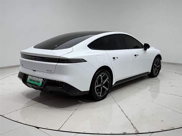 Фото 8 - Dongfeng Yipai eπ 007