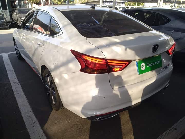 Фото 5 - Changan Raeton CC