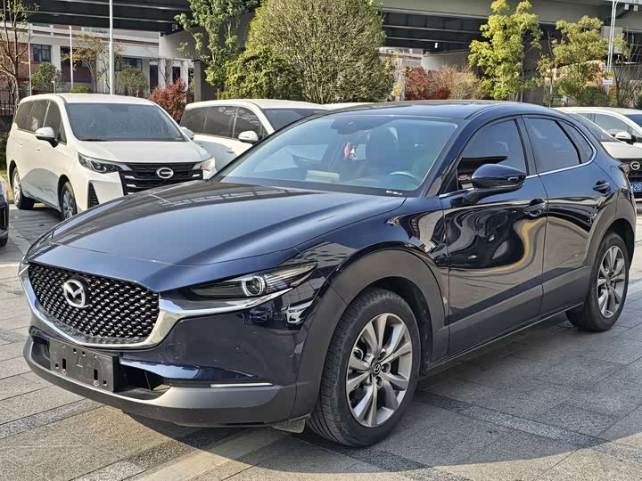Фото 1 - Mazda CX-30
