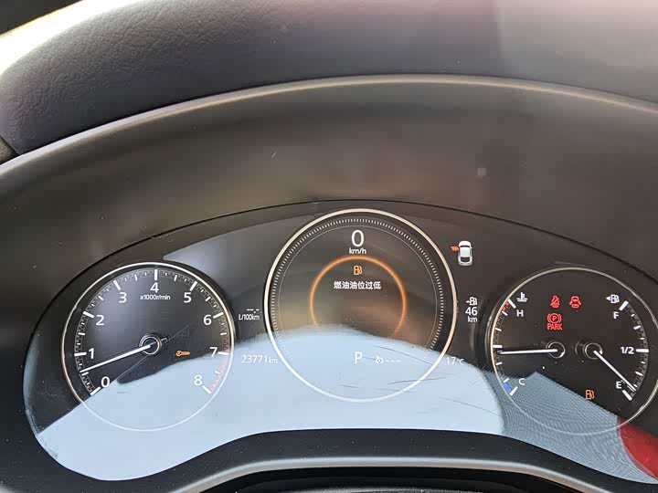 Фото 3 - Mazda CX-30