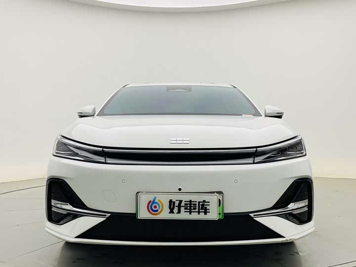 Фото 2 - Geely Galaxy A7