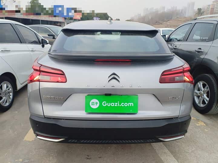 Фото 6 - Citroen C5 X