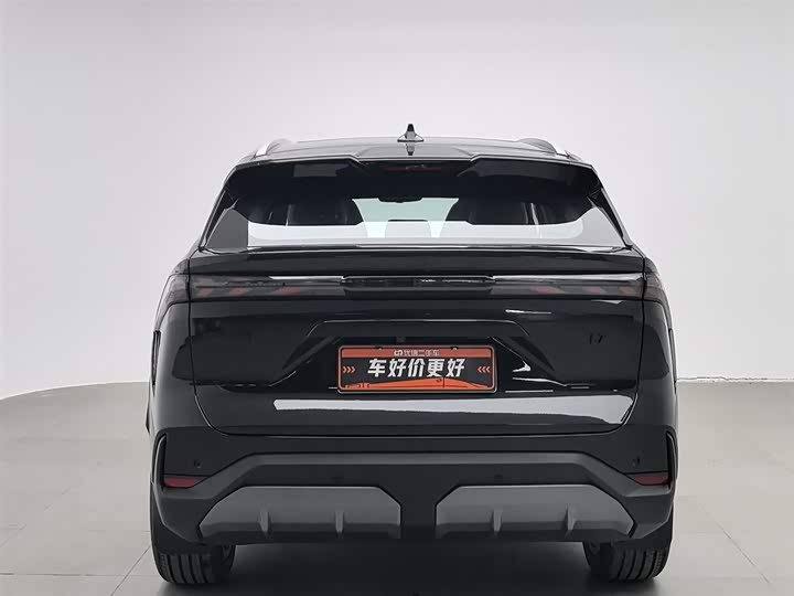 Фото 4 - Geely Galaxy L7