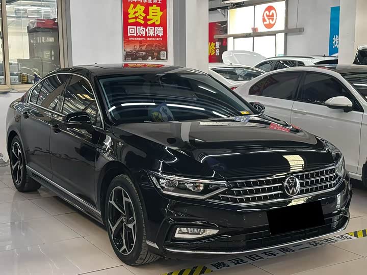 Фото 3 - Volkswagen Magotan