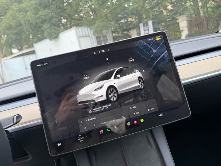 Фото 4 - Tesla Model Y