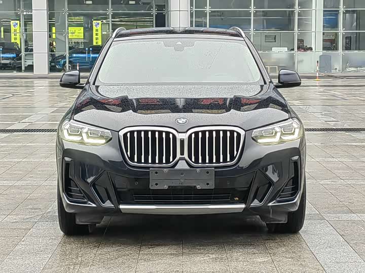 Фото 2 - BMW X3