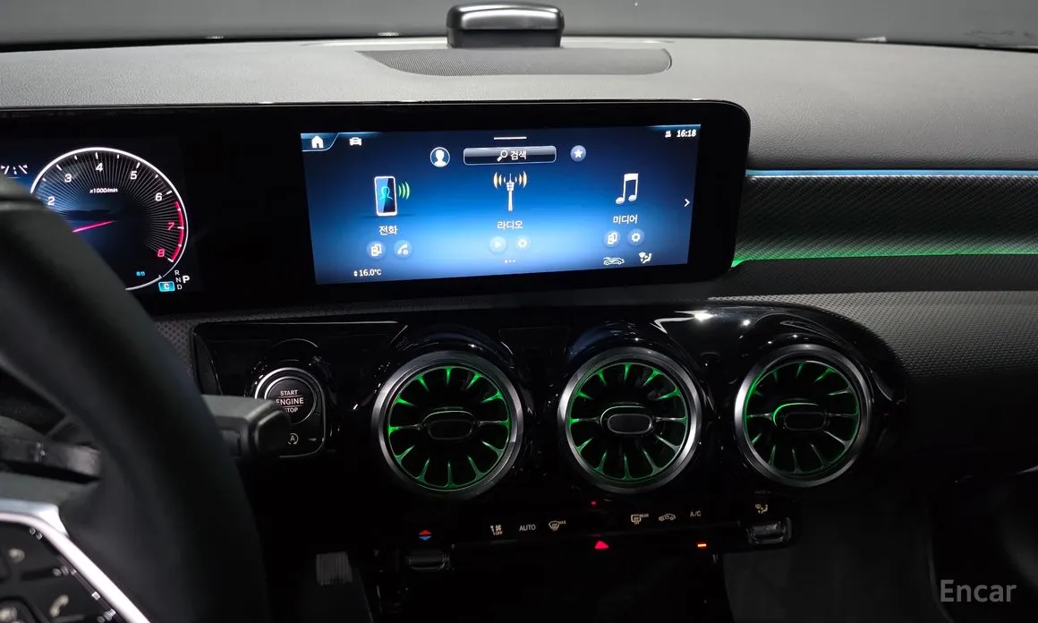 Фото 14 - Mercedes-Benz A-Class