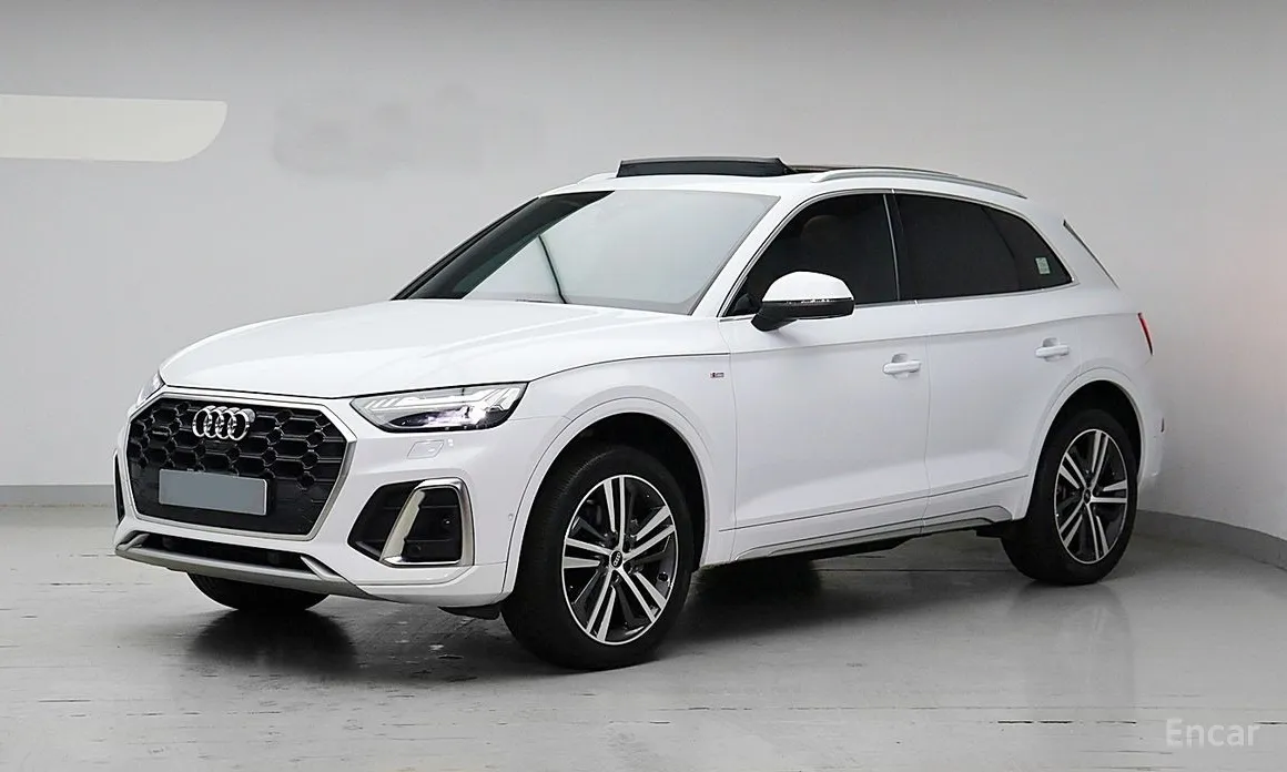 Фото 1 - Audi Q5