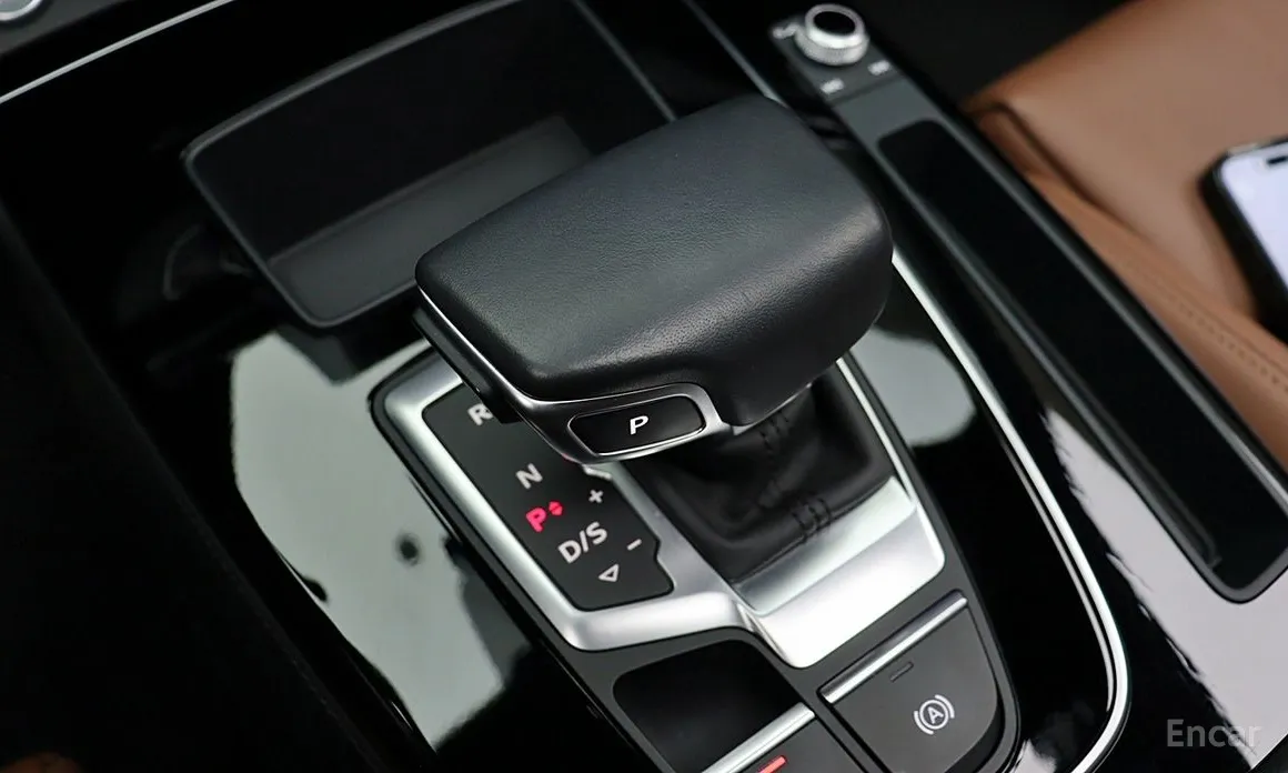 Фото 12 - Audi Q5