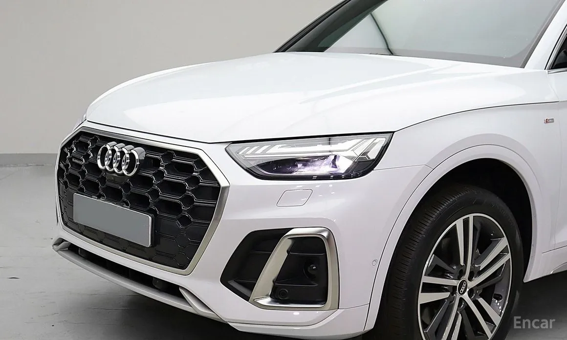 Фото 19 - Audi Q5