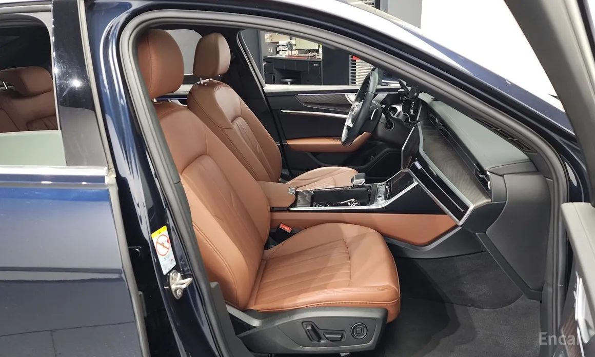 Фото 11 - Audi A6