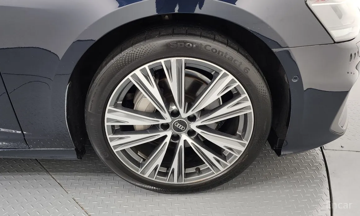 Фото 5 - Audi A6