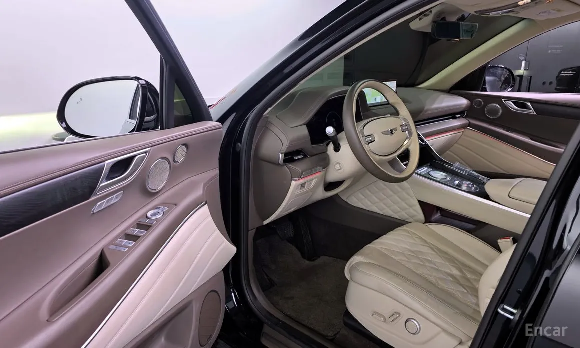 Фото 10 - Genesis GV80