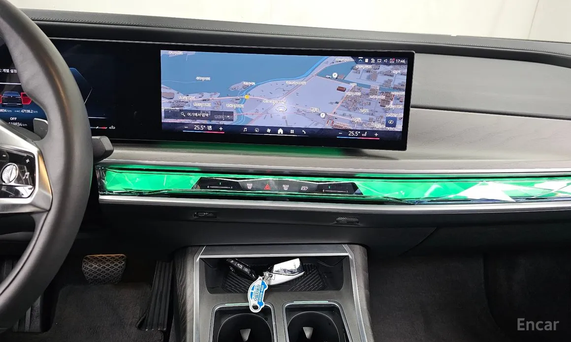 Фото 14 - BMW 7 Series