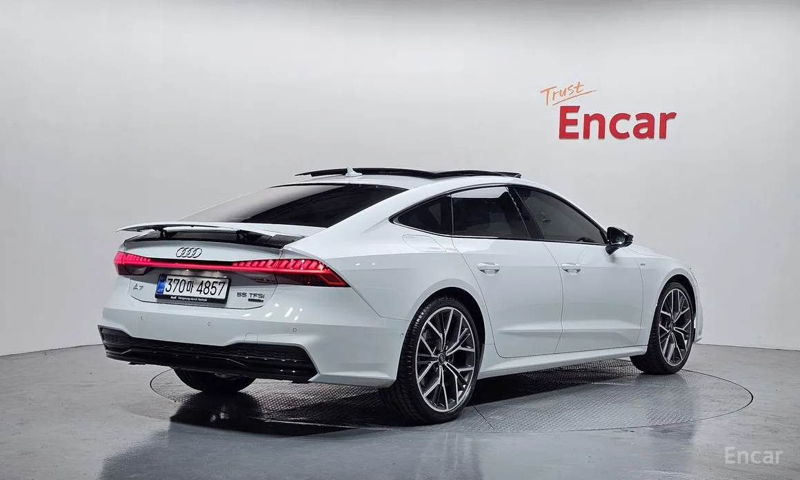 Фото 2 - Audi A7