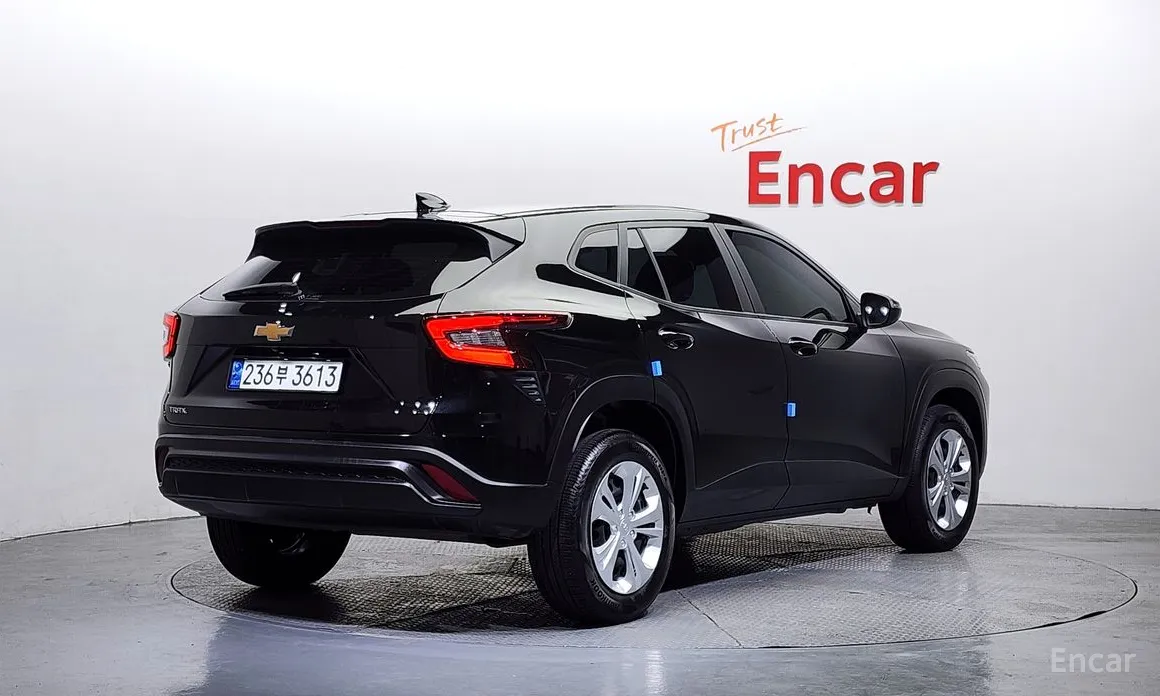 Фото 2 - Chevrolet Trax