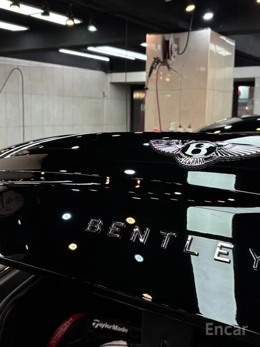 Фото 20 - Bentley Flying Spur