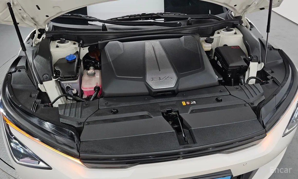 Фото 6 - Kia EV6