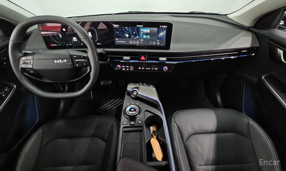 Фото 7 - Kia EV6