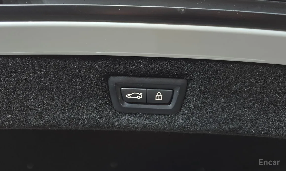 Фото 20 - BMW 8 Series