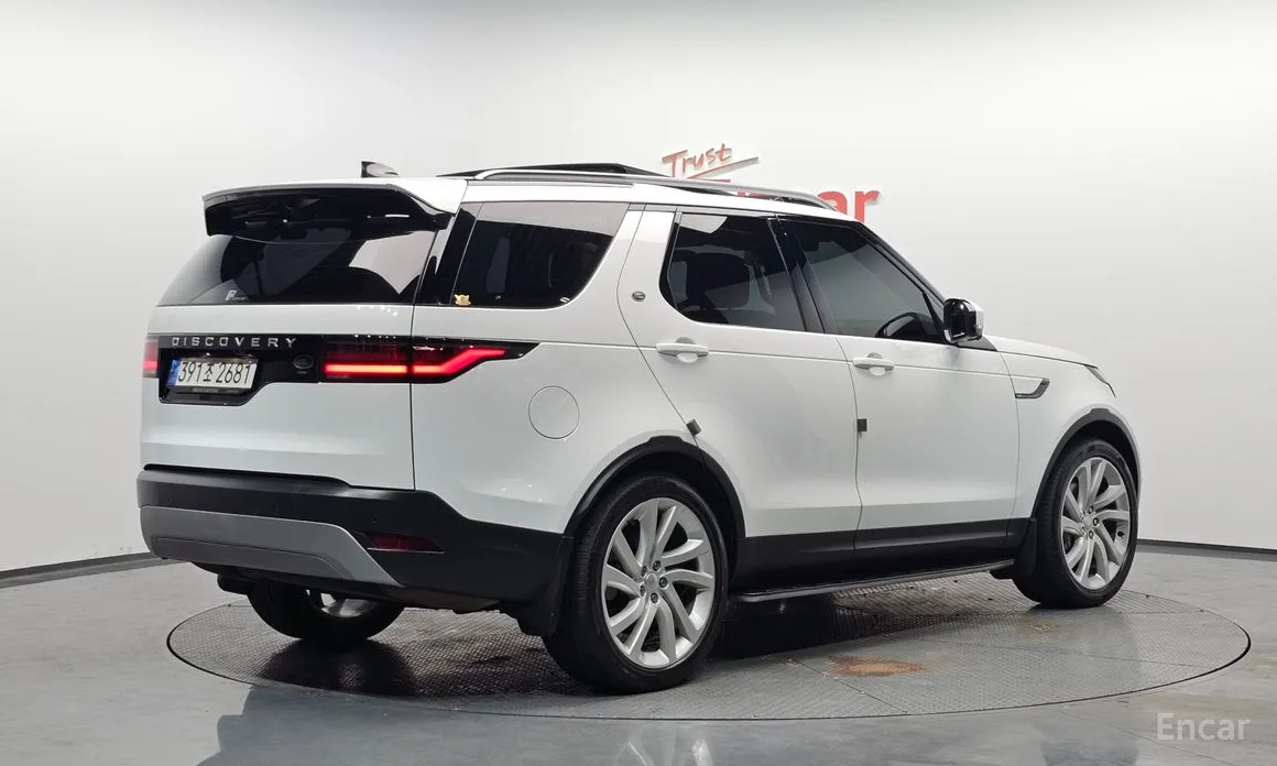 Фото 2 - Land Rover Discovery