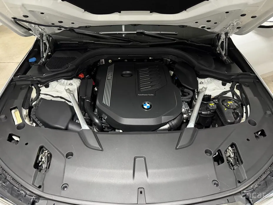 Фото 6 - BMW Gran Turismo