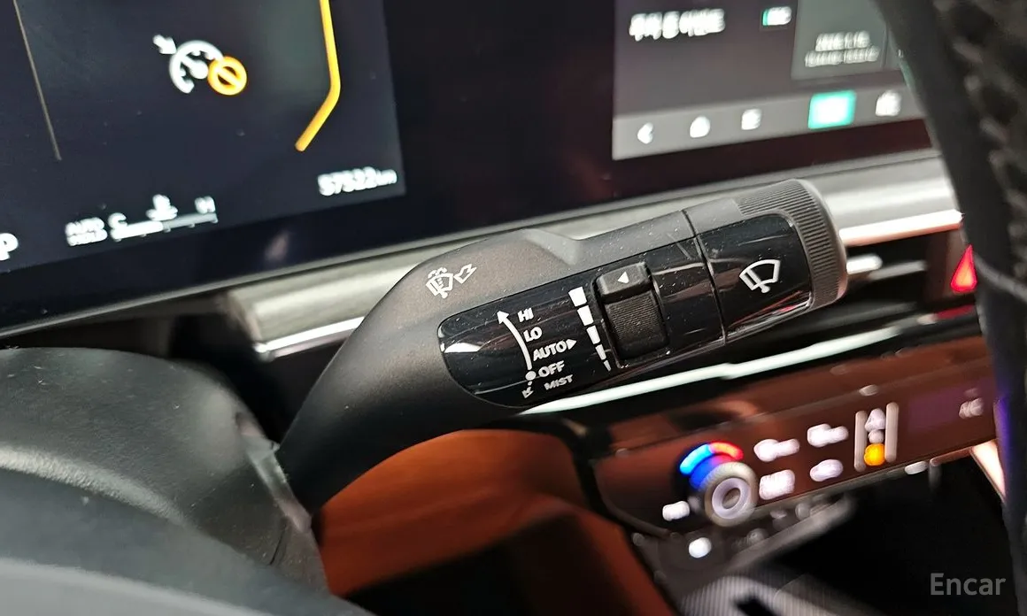 Фото 16 - Kia K5