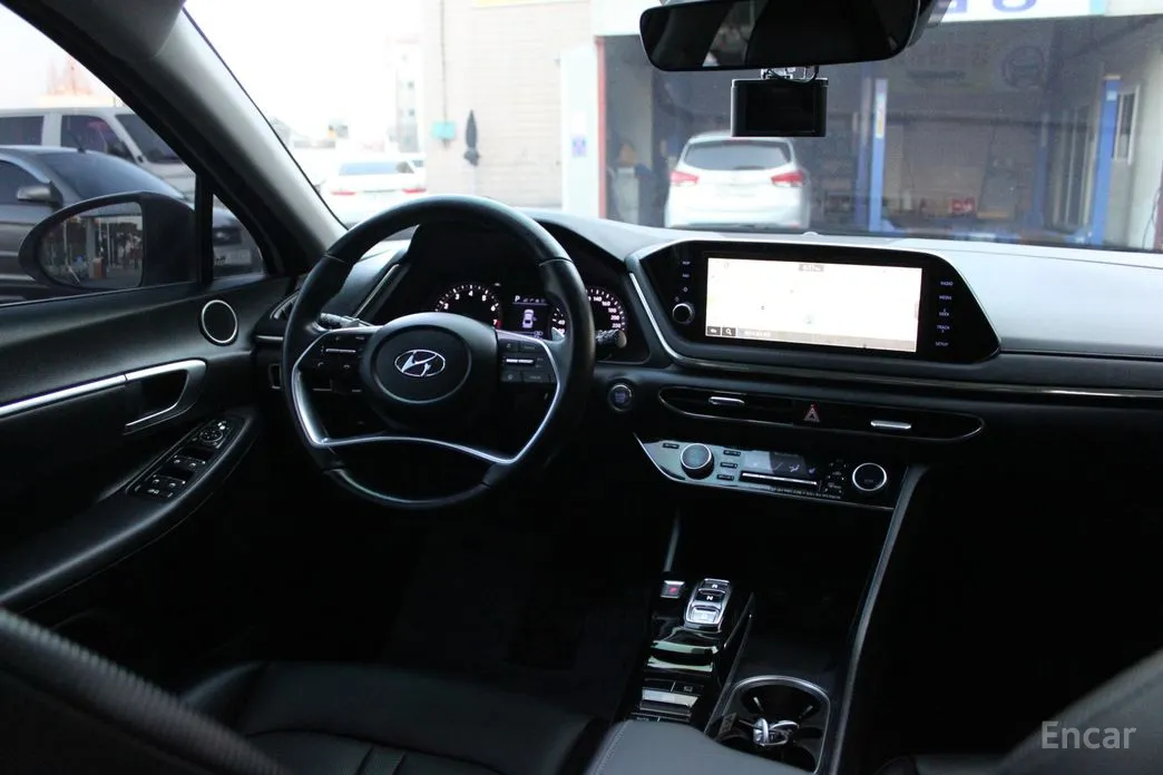 Фото 7 - Hyundai Sonata