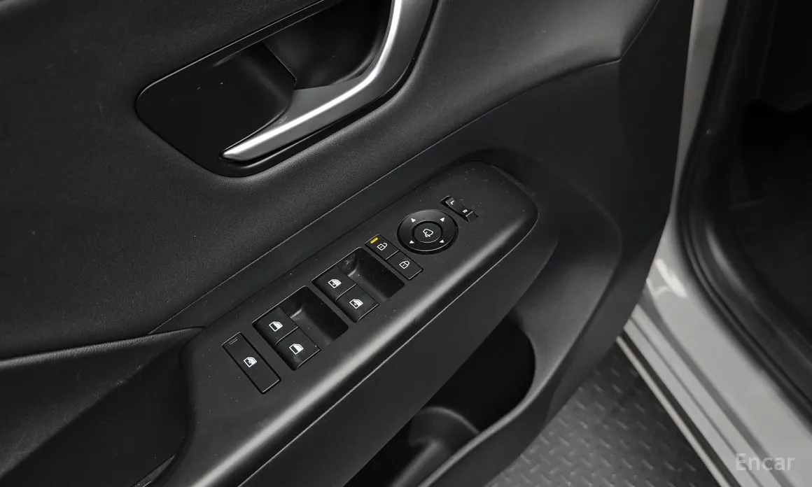 Фото 17 - Hyundai Kona