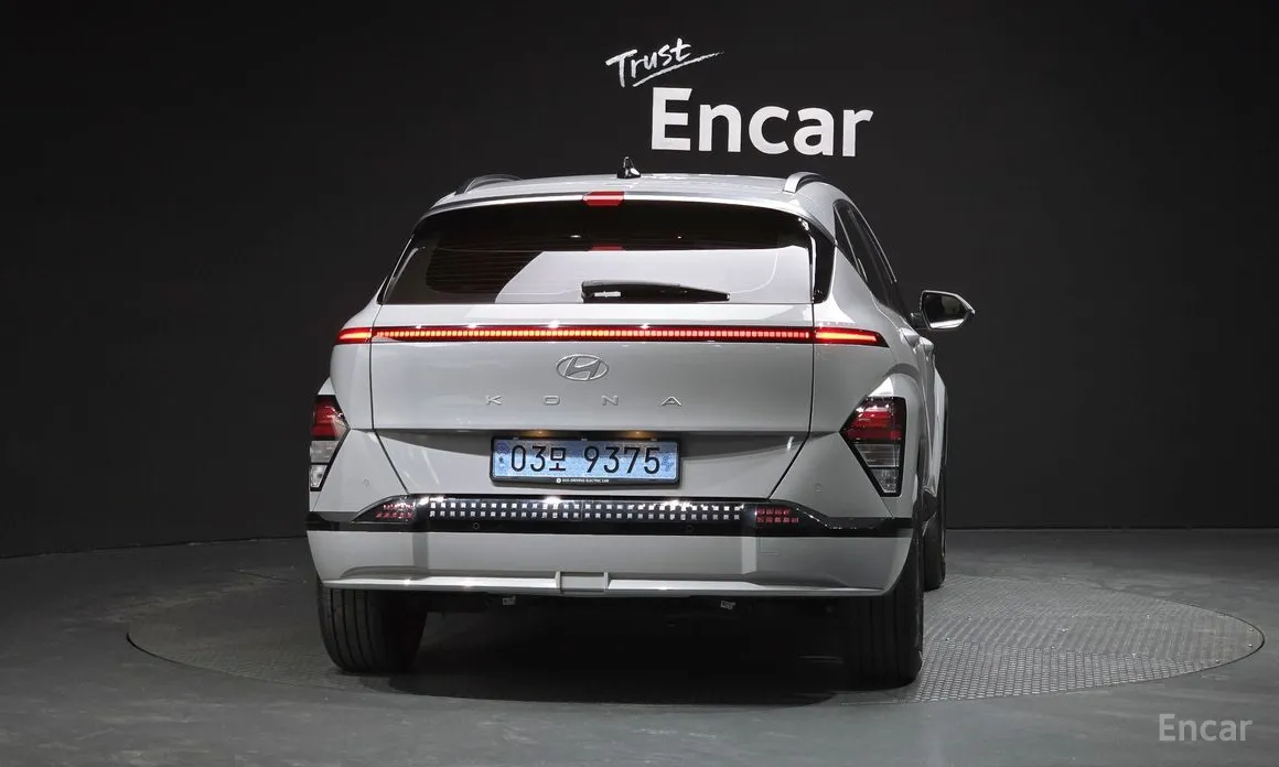 Фото 4 - Hyundai Kona