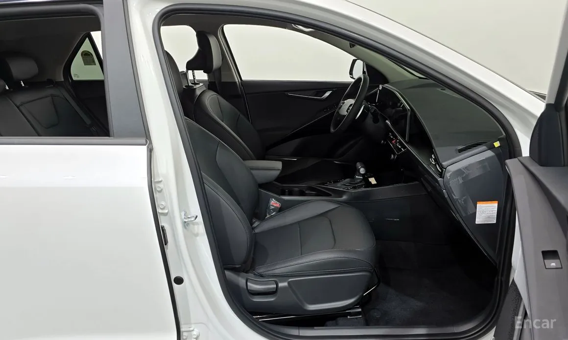 Фото 11 - Kia Niro