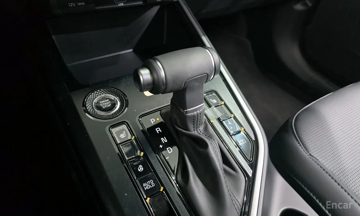 Фото 9 - Kia Niro