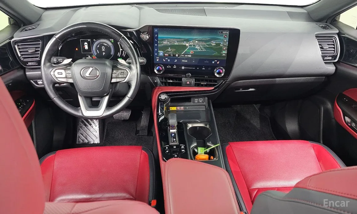 Фото 7 - Lexus NX