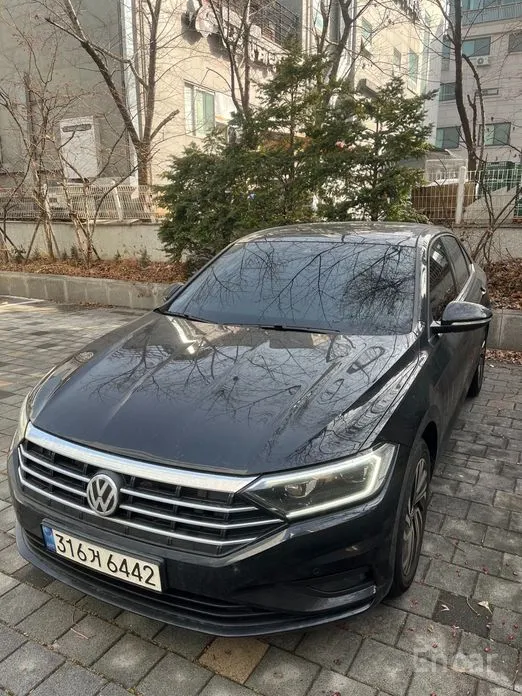 Фото 2 - Volkswagen Jetta