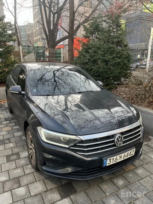 Фото 3 - Volkswagen Jetta