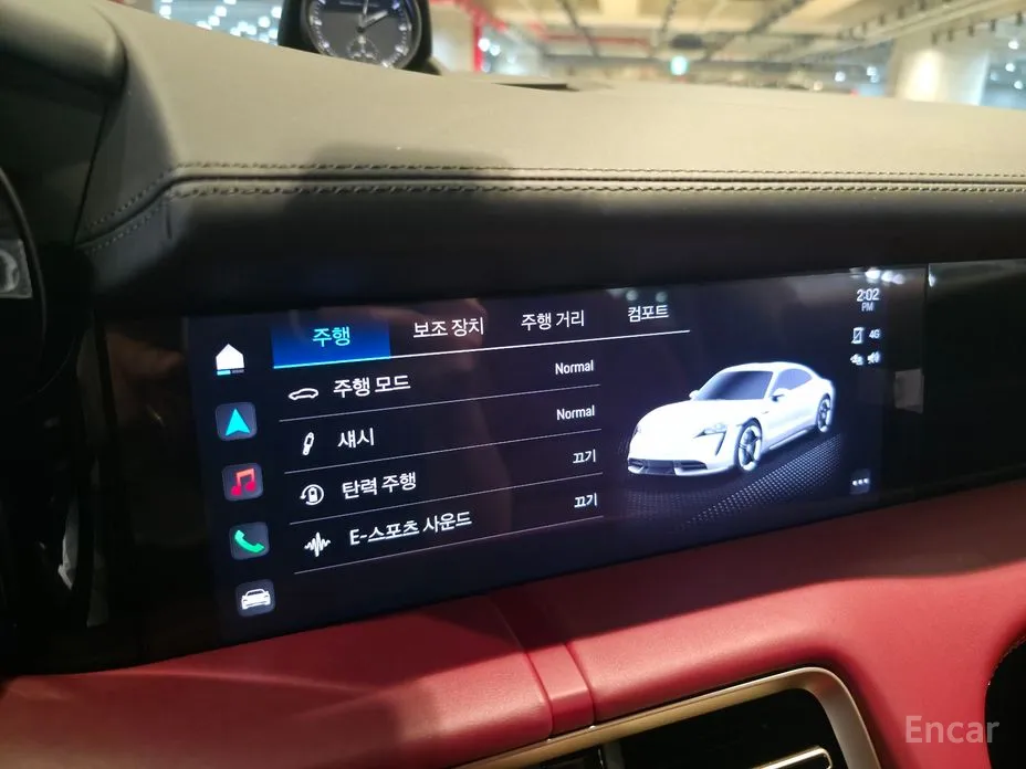 Фото 13 - Porsche Taycan